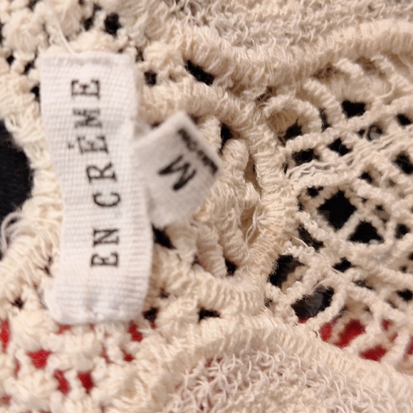 En Creme Crochet Fringe Tank Top - Picture 5 of 6